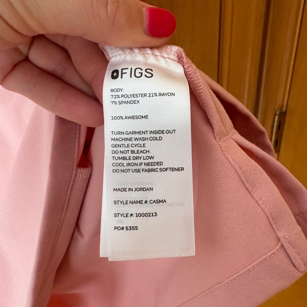 FIGS Casma Scrub Top Women Medium Pink V-Neck Short Sleeve 1000213 - Picture 4 of 7